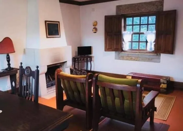 Agro-turismo - Quinta Do Pinheiro 4* Cavadoude